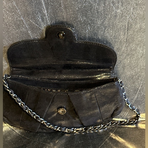 Express Elegant Black Women's Handbag/ clutch - Picture 10 of 11